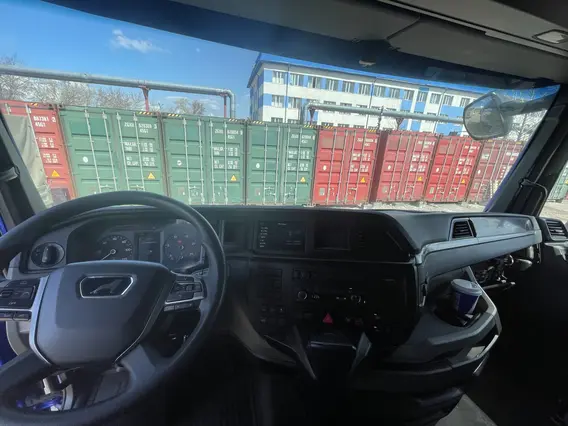 Седельный тягач MAN TGX 2022 года б/у фото 11