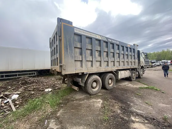 Самосвал FAW J6 2023 года б/у фото 6