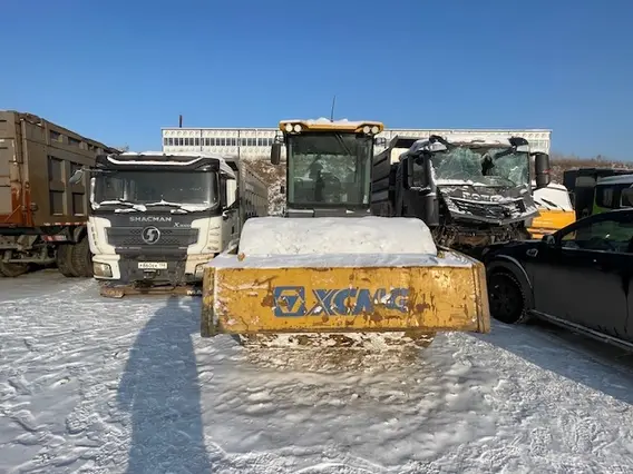 Дорожный каток XCMG XS225 2022 года б/у фото 2