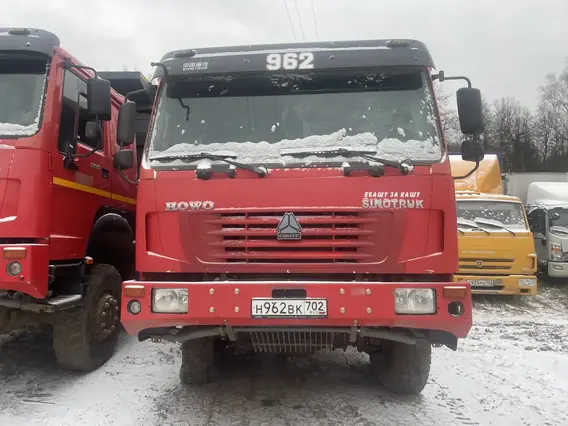 Самосвал Howo HW76 2023 года б/у фото 2