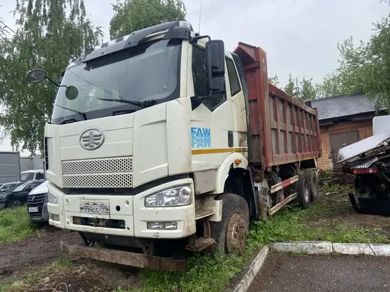 Самосвал FAW J6 2021 года б/у фото 3