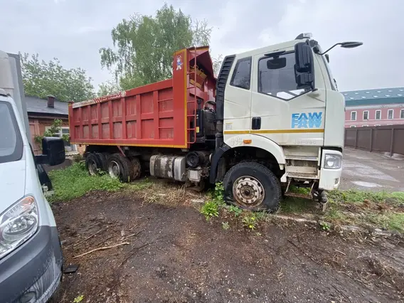 Самосвал FAW J6 2021 года б/у фото 4