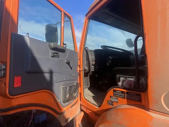 Грузовой специальный КАМАЗ 65115 2023 года б/у фото 6