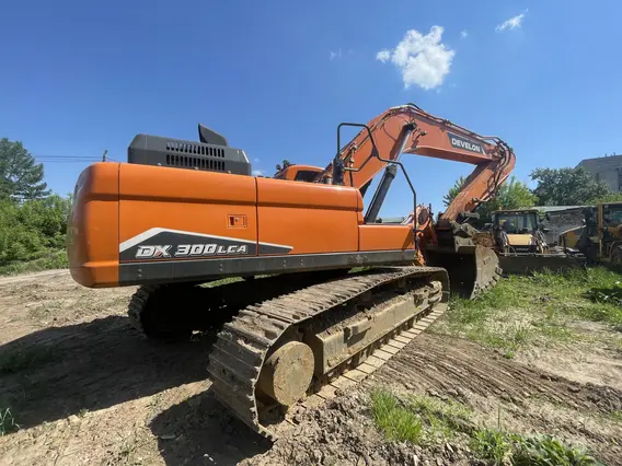 Экскаватор Develon (Doosan) DX300LCA7M 2023 года б/у фото 9