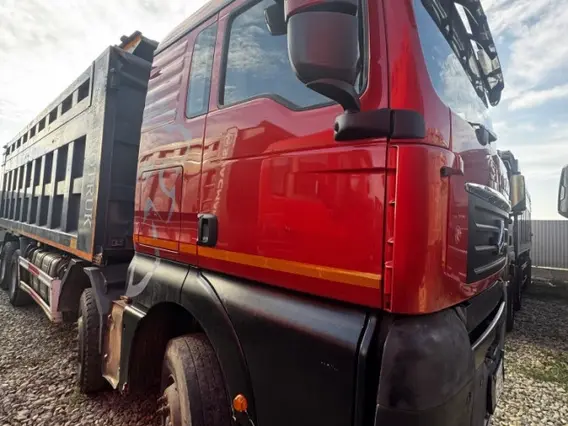 Самосвал Sinotruk Sitrak c7h 2023 года б/у
