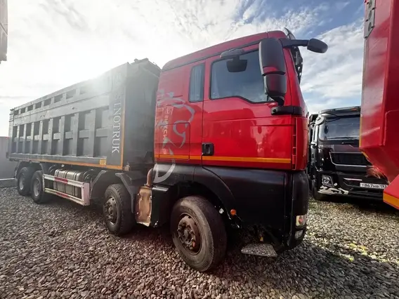 Самосвал Sinotruk Sitrak c7h 2023 года б/у