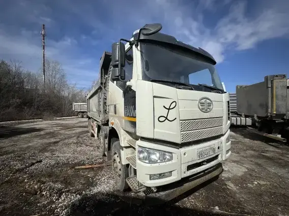 Самосвал FAW J6 2023 года б/у