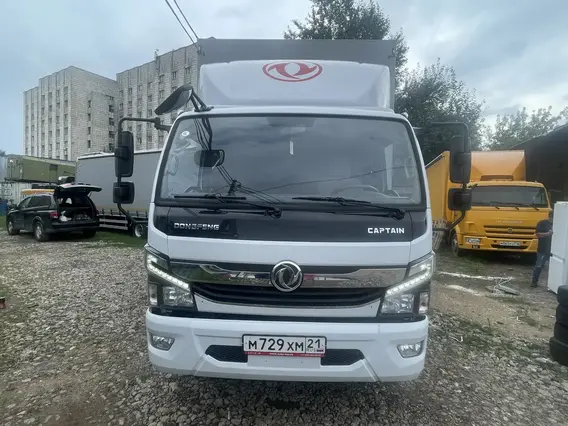 Тентованный грузовик Dongfeng C120L 2024 года б/у фото 2