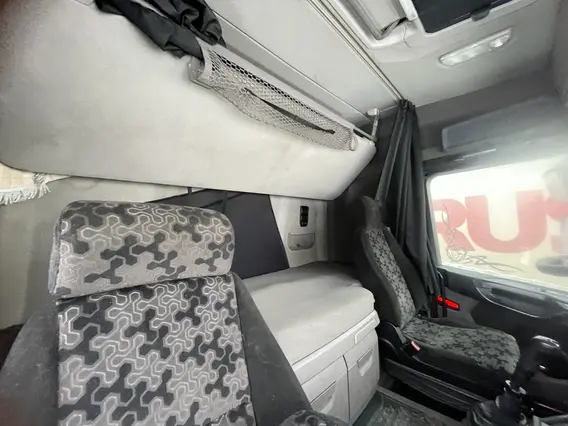 Седельный тягач Scania R 2020 года б/у фото 6