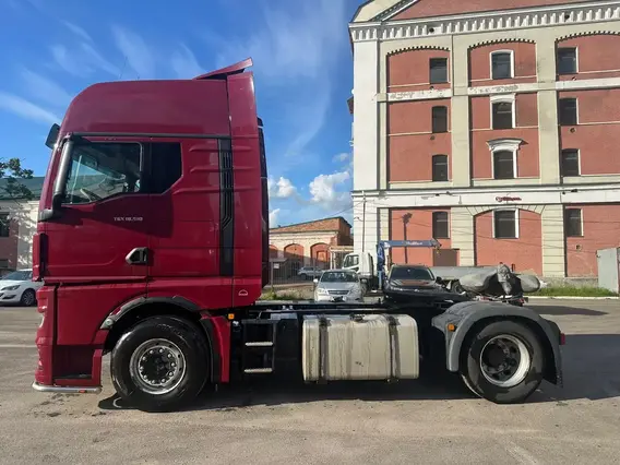 Седельный тягач MAN TGX 2020 года б/у фото 4