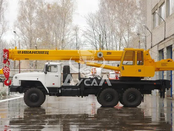 Автокран Урал 4320 б/у