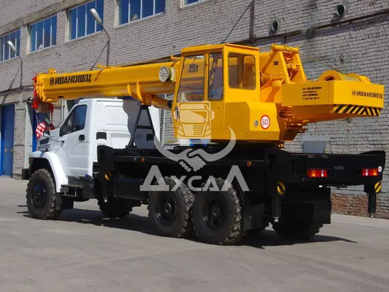 Автокран Урал 4320 NEXT  б/у