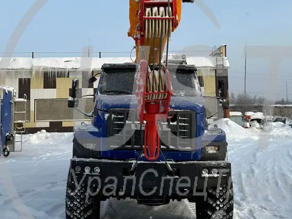 Автокран Урал NEXT 4320-72Е5 Ивановец КС-45717-2Р 2025 года новый фото 9