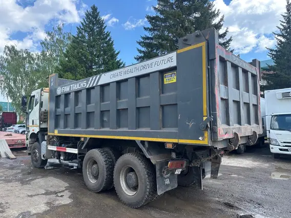 Самосвал FAW J6 2023 года б/у фото 5