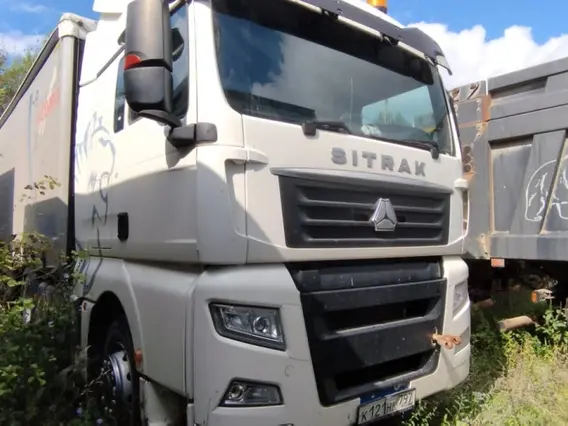 Седельный тягач SITRAK c7h 2022 года б/у