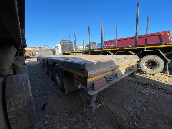 Полуприцеп-тяжеловоз САВ 93183E7 2023 года б/у фото 4