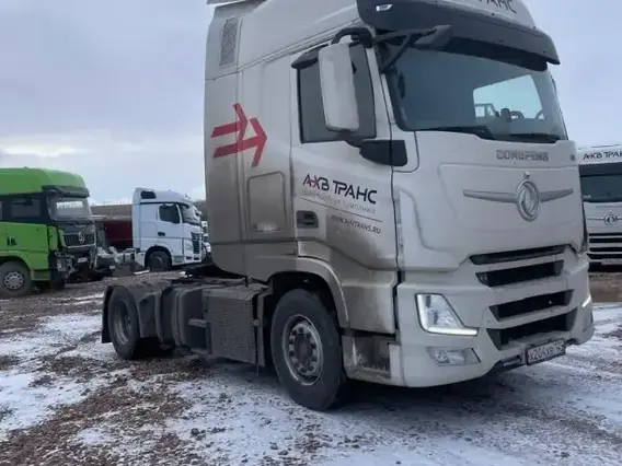 Седельный тягач Dongfeng DFH4180 2023 года б/у