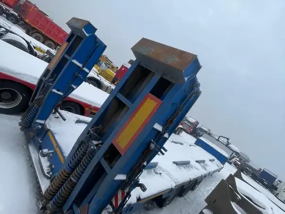 Полуприцеп-тяжеловоз ЧМЗАП 99903-055 2023 года б/у фото 6