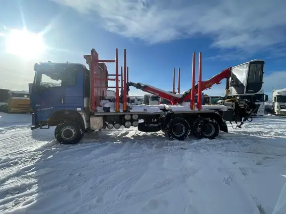 Сортиментовоз с КМУ Shacman SX32586T384C 2023 года б/у фото 5