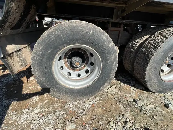 Полуприцеп-сортиментовоз ВСТ 9299К3 2023 года б/у фото 13