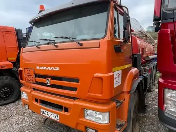 Автотопливозаправщик Камаз 43118 2023 года б/у