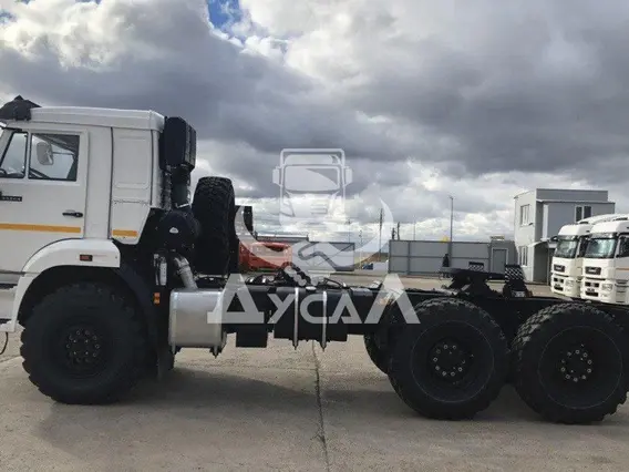 Тягач Камаз 5350  б/у