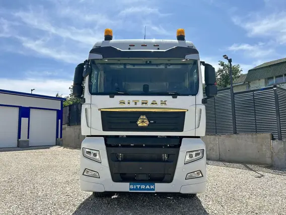 Тягач Sinotruk Sitrak c7h 2024 года новый фото 7