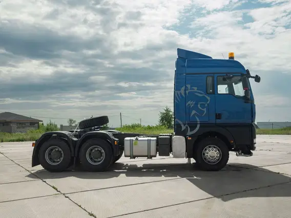 Седельный тягач Sinotruk Sitrak c7h 2024 года новый фото 6