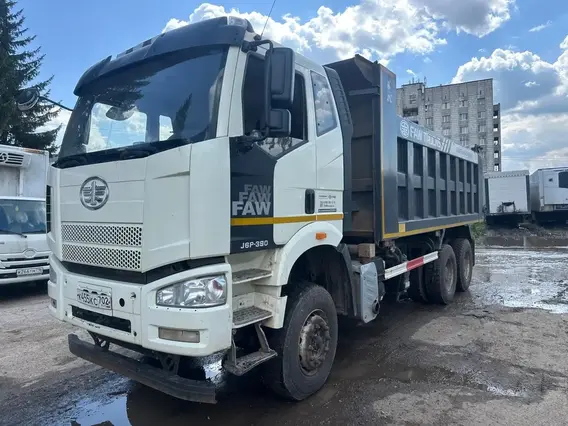 Самосвал FAW J6 2023 года б/у фото 2