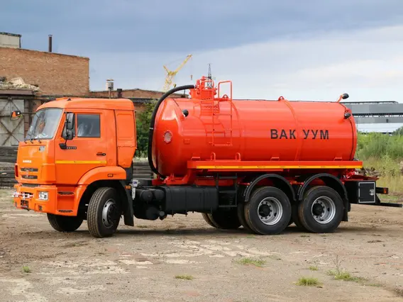 Вакуумная автоцистерна Камаз 65115 2020 года б/у