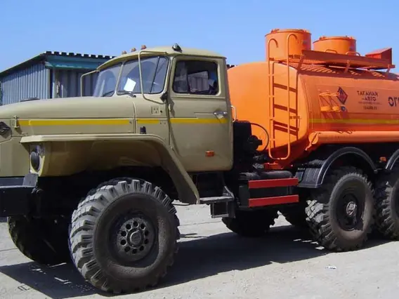 Бензовоз Урал 4320-61Е5 Таганай-Авто АЦ-7,5 2026 года новый