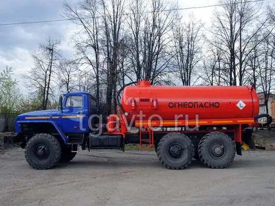 АКН Урал 4320 б/у