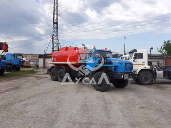 Автотопливозаправщик Урал 4320  б/у
