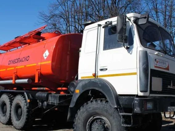 Автотопливозаправщик МАЗ 6317X5 2026 года новый