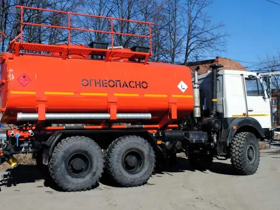Автотопливозаправщик МАЗ 6317X5 2026 года новый