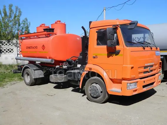 Автотопливозаправщик Камаз 4308  б/у