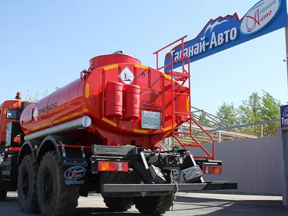 Автотопливозаправщик Камаз 43118-50 2026 года новый