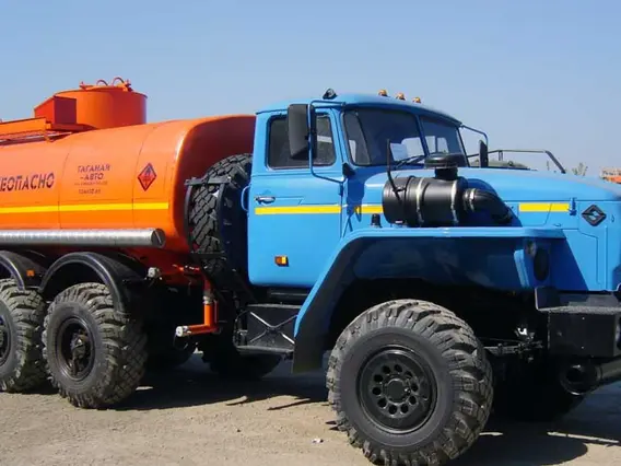 Автотопливозаправщик Урал 5557-60Е5 2026 года новый