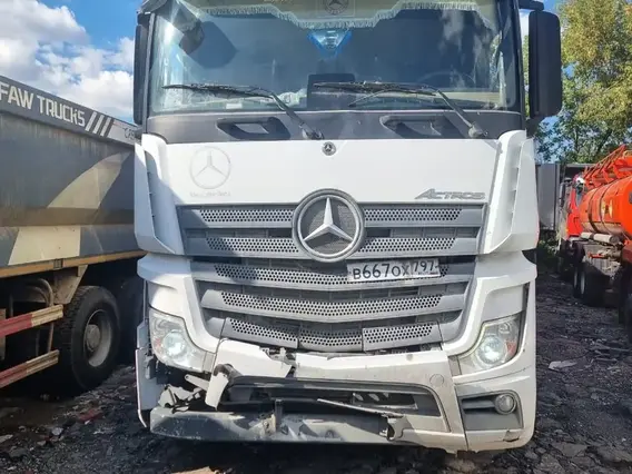 Седельный тягач Mercedes-Benz Actros 2021 года б/у фото 2