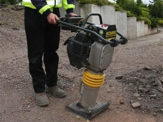 Строительная техника Bomag BT  б/у фото 3