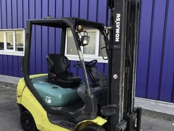 Вилочный погрузчик Komatsu FD б/у