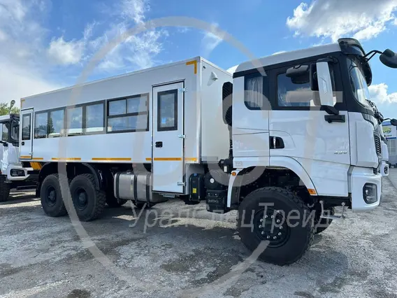Вахтовый автобус Shacman X3000 2025 года новый