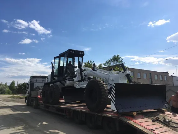 Грейдер ЧСДМ ДЗ-98 2009 года новый фото 10