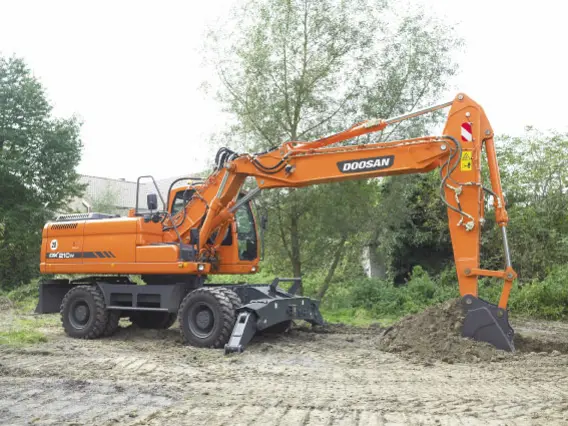 Экскаватор Doosan DX210W 2022 года новый фото 3