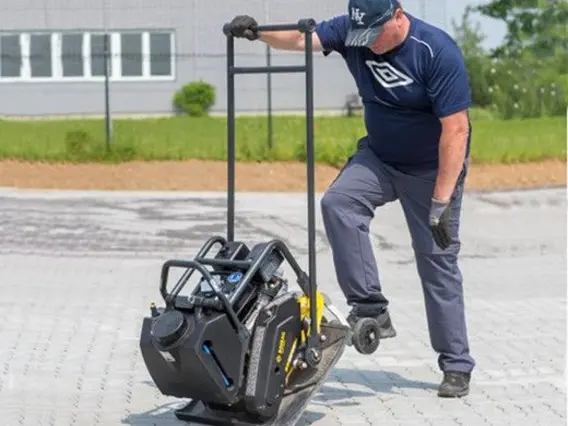 Строительная техника Bomag BP  б/у фото 2