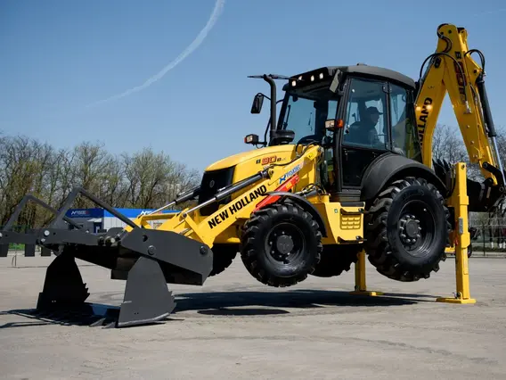 Экскаватор-погрузчик New Holland B90 2020 года новый