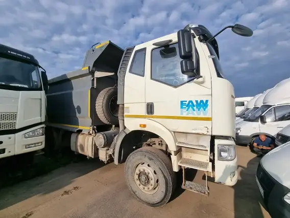 Самосвал FAW J6 2022 года б/у