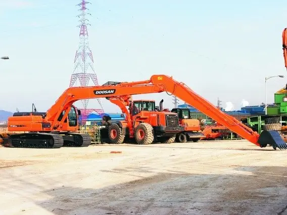 Экскаватор Doosan DX300 2018 года новый