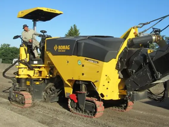 Дорожная фреза Bomag BM  б/у фото 4