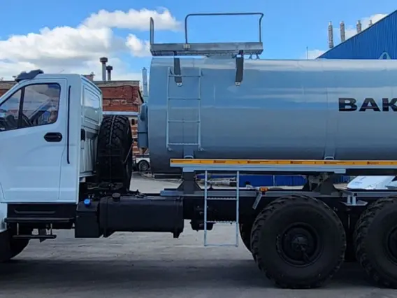 Вакуумная автоцистерна Урал NEXT 4320-72Е5 2025 года новый